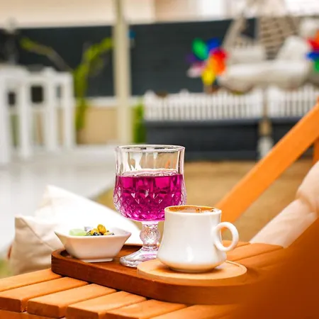 Anzede Hotel Çeşme