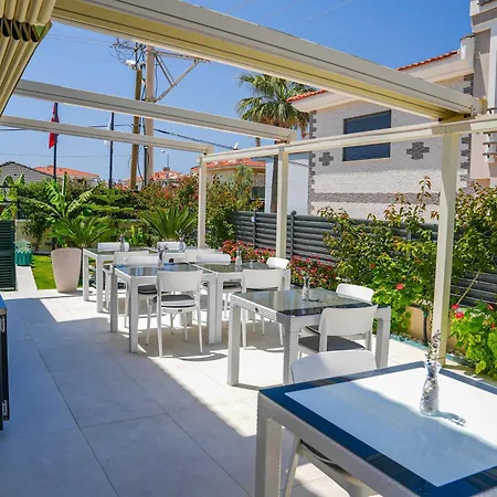 Anzede Hotel