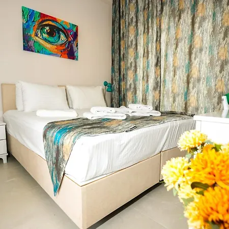 Anzede Hotel *
